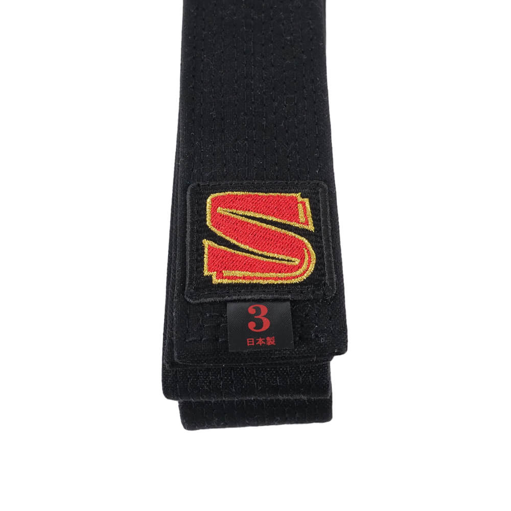 Ceinture japonaise shop en 3 lettres